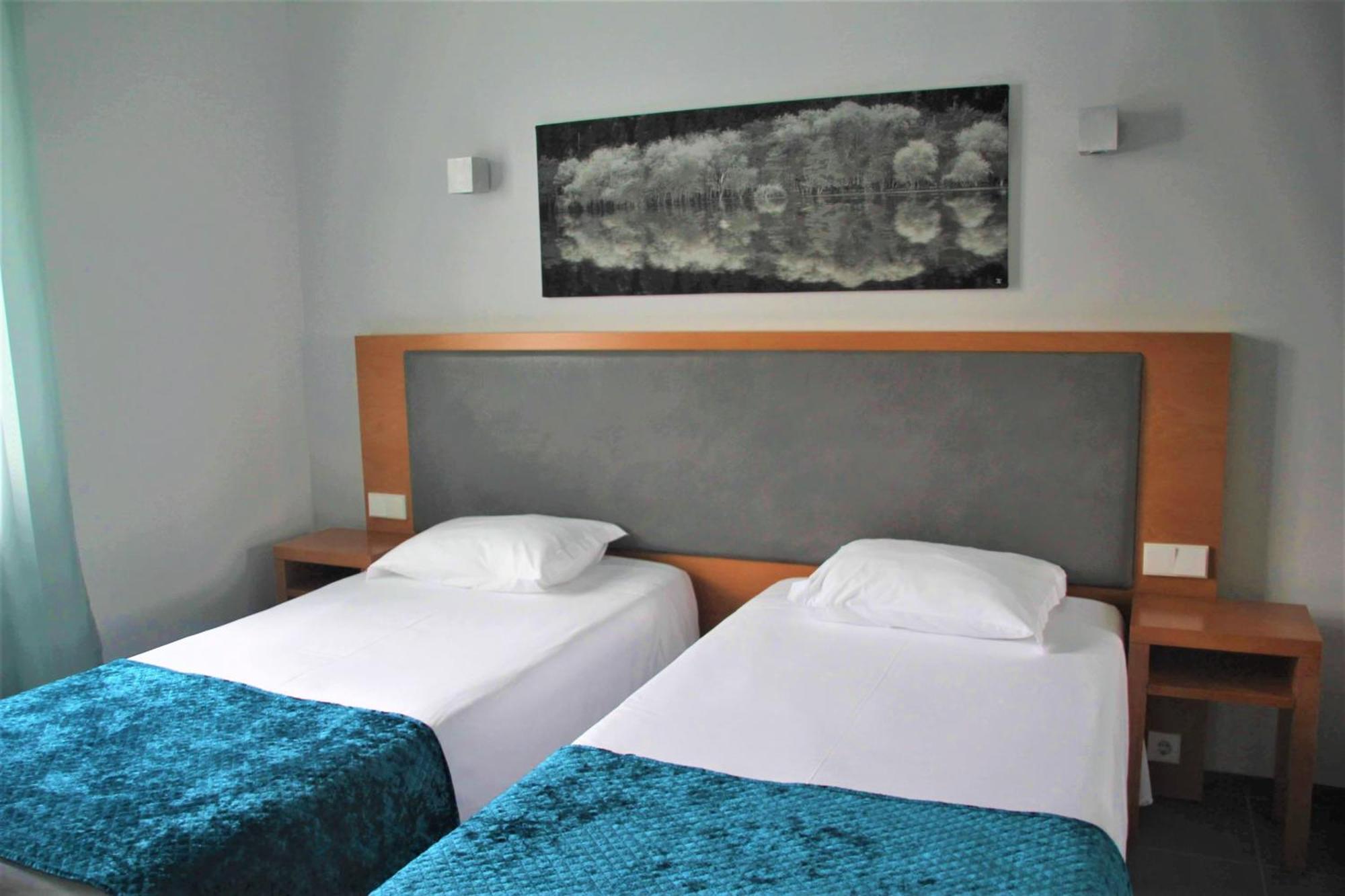 Whalesbay Hotel Apartamentos Capelas Exterior foto